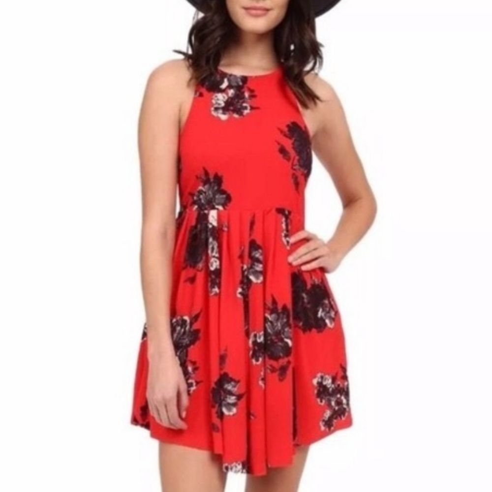 𝅺FREE People Flutterby Red Floral Sleeveless Dress